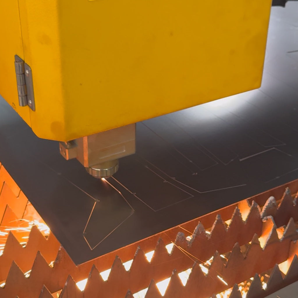 fiber laser cutting steel